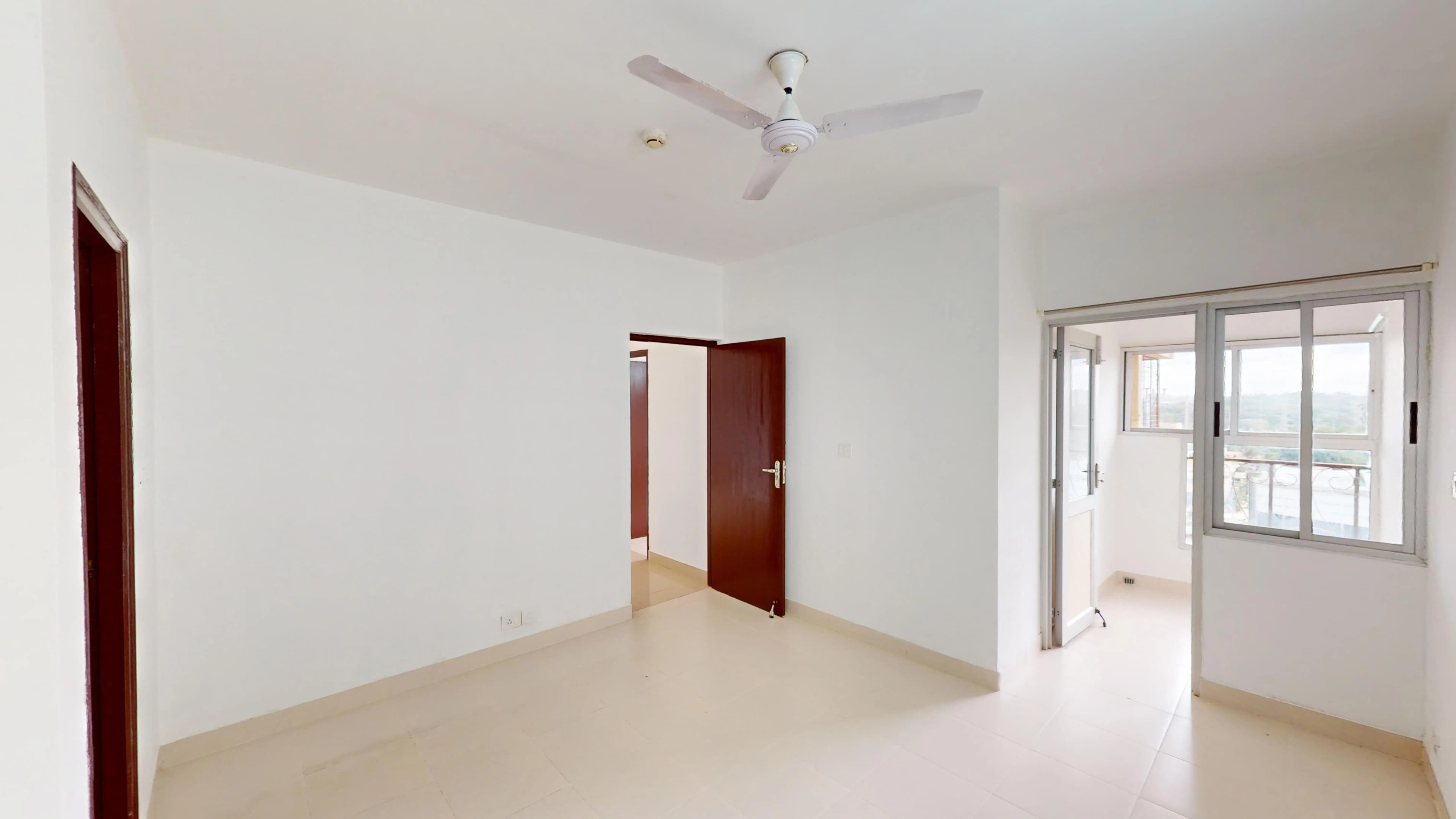 XV-Block-3BHK-Unitech-Heritage-Estate-08292024_203859.jpg