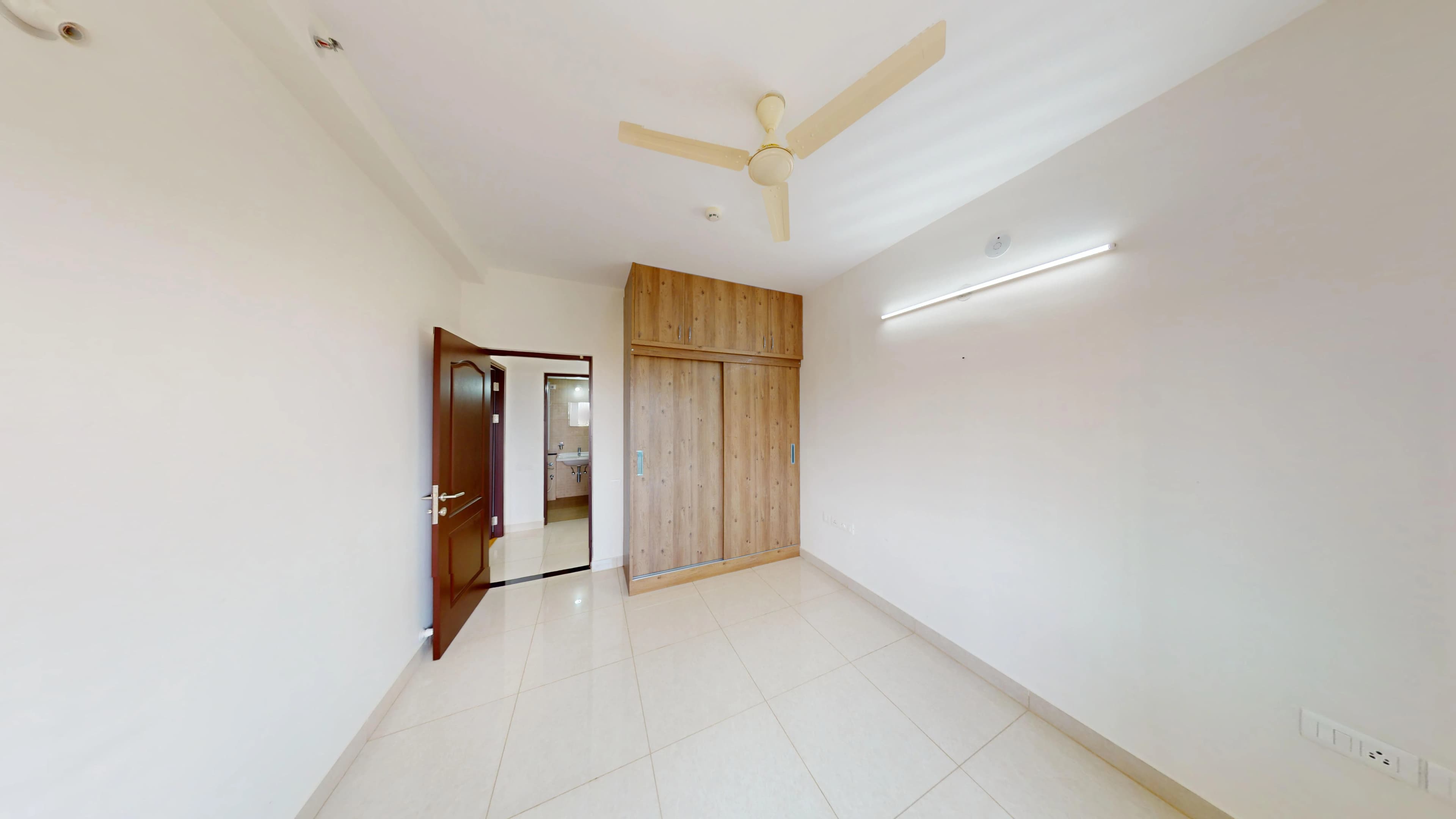 D-Block-2BHK-Brigade-Buena-Vista-10112024_130132.jpg