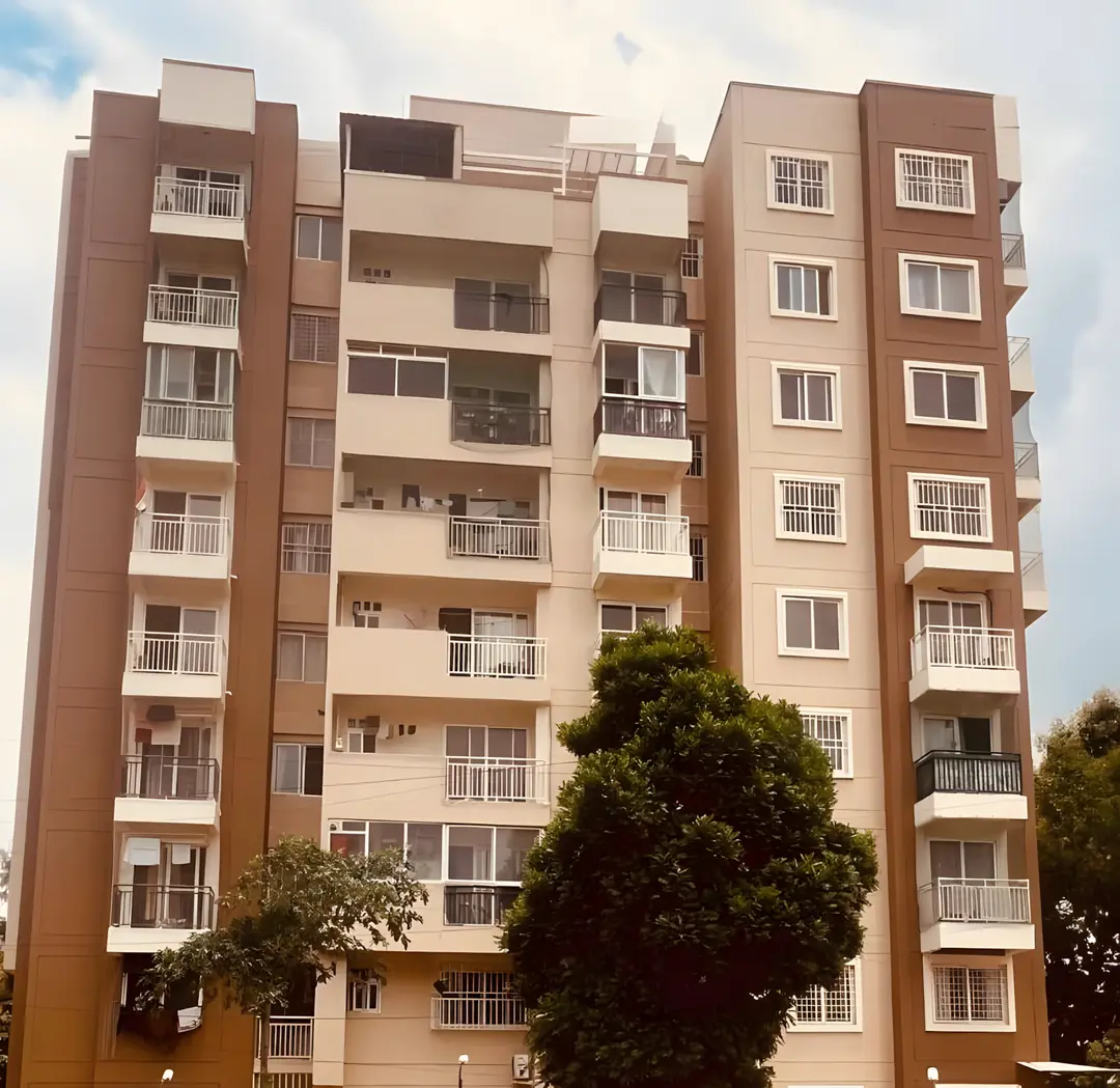 Vahe Landmark - Image 1