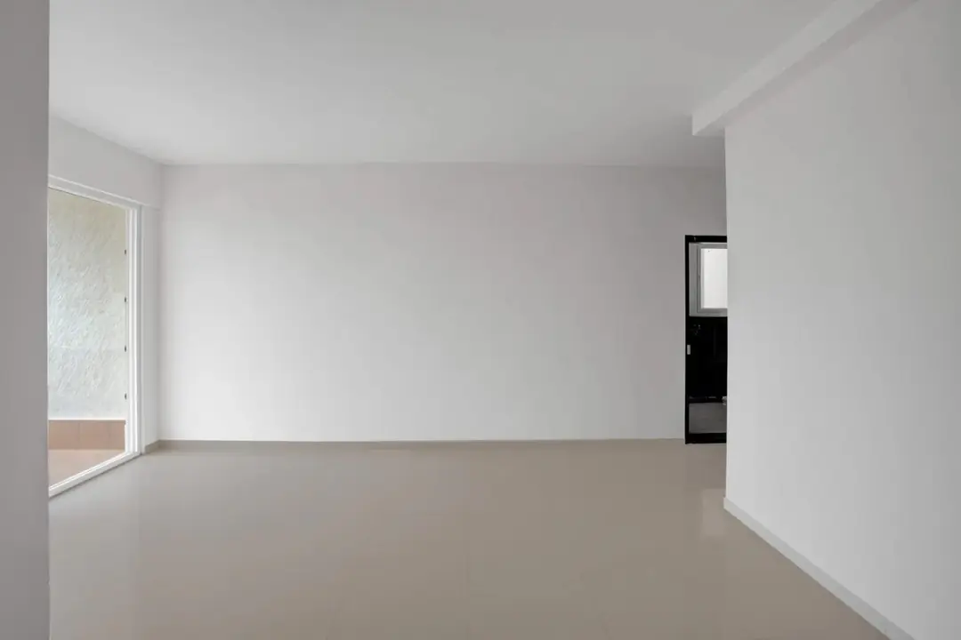 Living-4.jpg