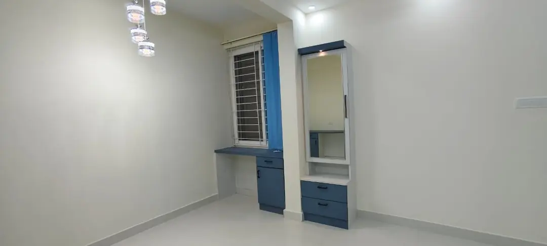 WhatsApp Image 2025-11-24 at 15.09.00.jpeg