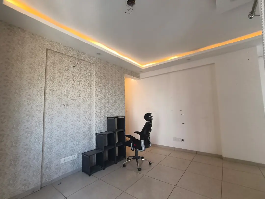 WhatsApp Image 2026-02-06 at 15.05.50.jpeg