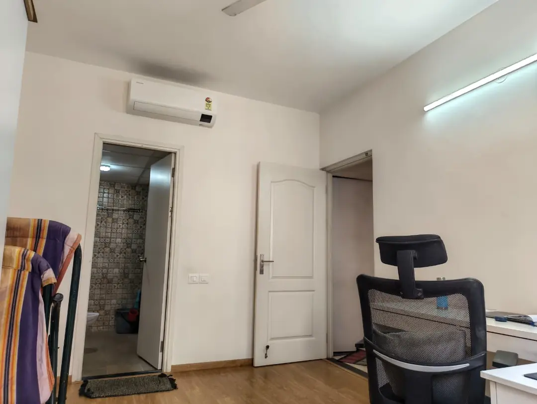 WhatsApp Image 2026-01-19 at 15.09.47 (2).jpeg