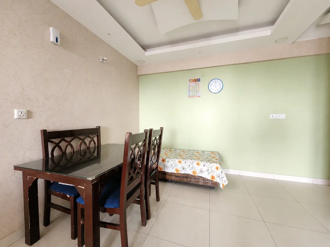 Dining Area.png