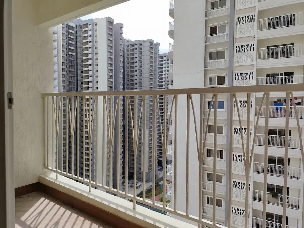 Balcony.jpg