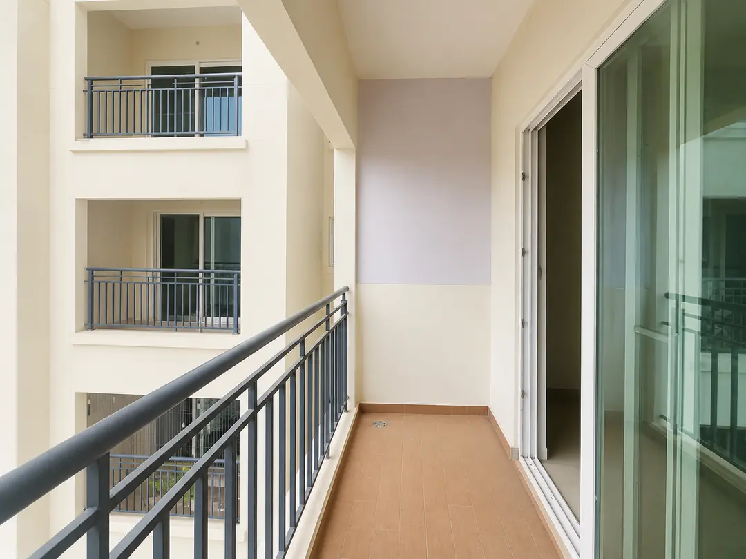 Balcony.png