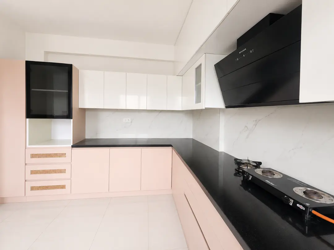 Kitchen2.png
