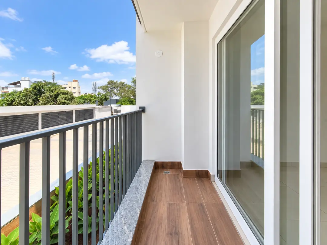 Balcony.png