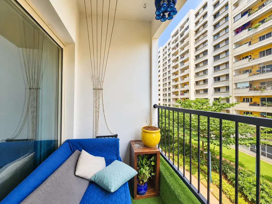 Balcony.png